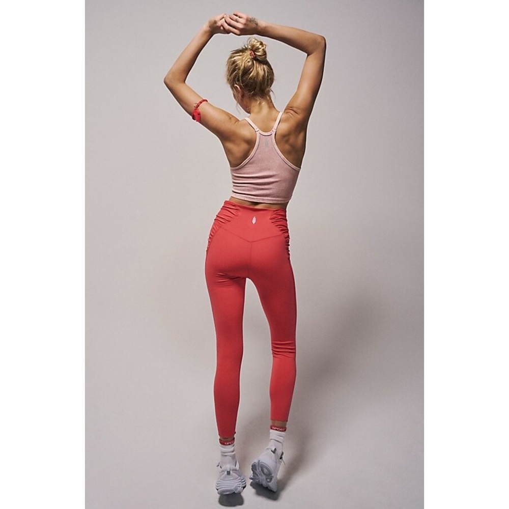 NWT Free People Set The Pace Leggings